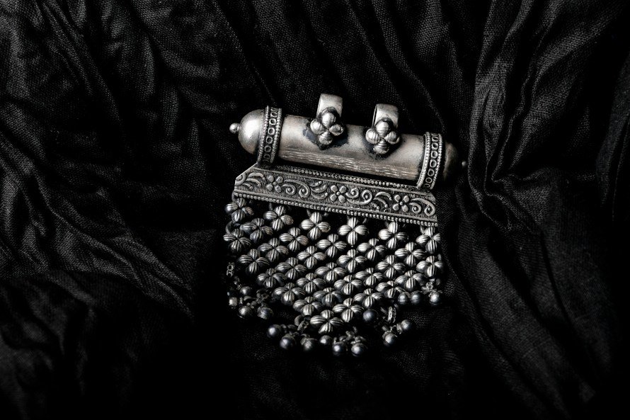 Silver jewellery and watch